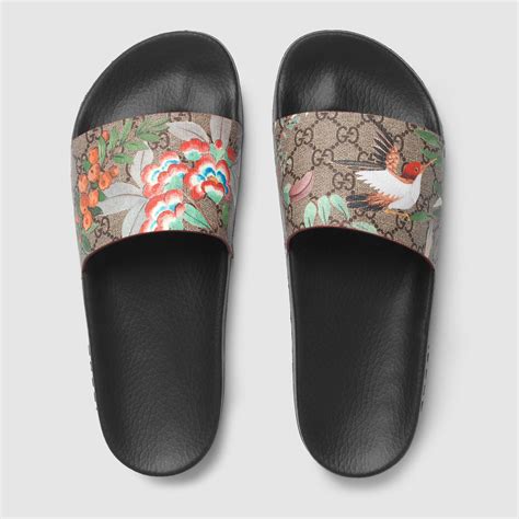 gucci slides.l